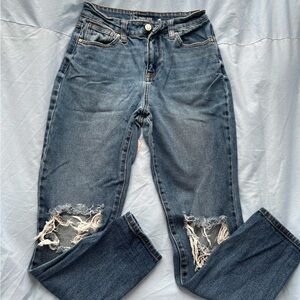 Women’s Blue Distressed Jeans
